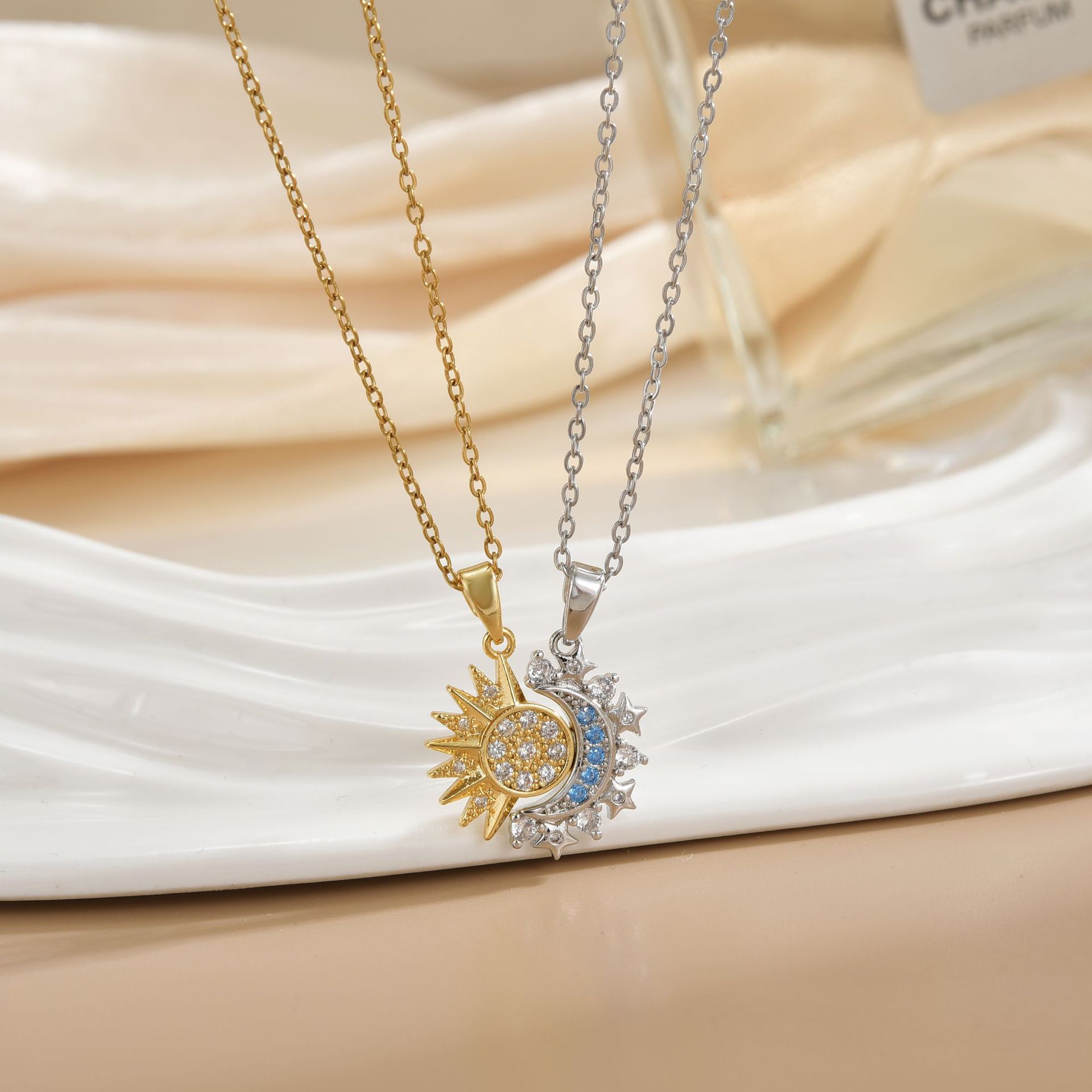 Magnetic Couple Matching Necklaces - Collares magnéticos para parejas, colgante de