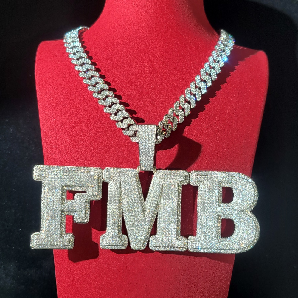 Cuban Link Chain 12Mm - Colgante Personalizado con Letras y Números