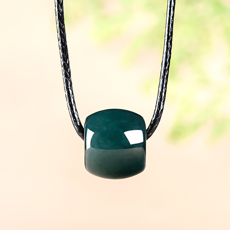 Necklaces - Colgante de Jadeíta Natural de Myanmar,