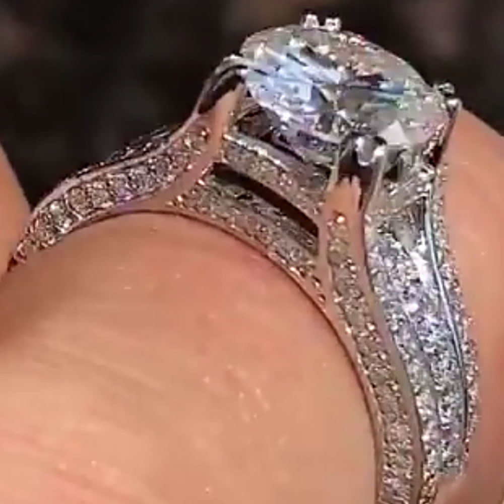 Anillo de compromiso de aniver - Moissanite Engagement Ring 1 Carat reseña y precio