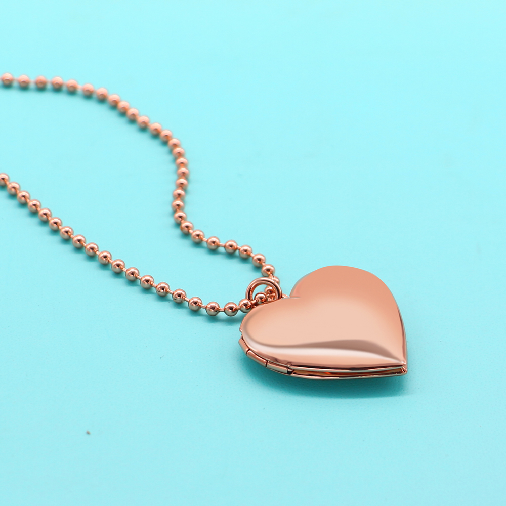 Gargantilla de corazón de amor - Heart Locket Necklace Photo reseña y precio