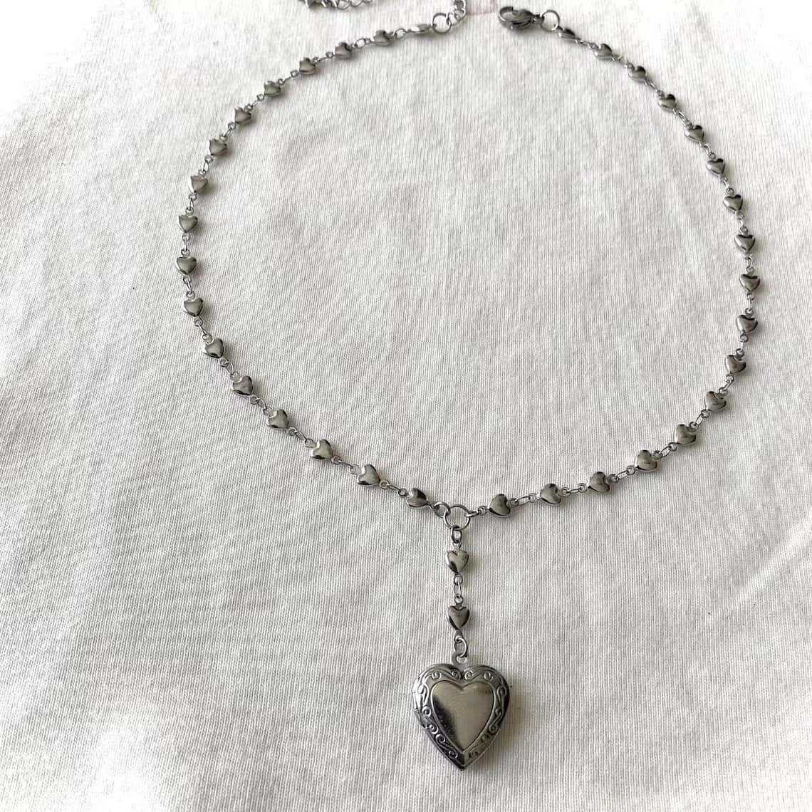 Collar de cadena de lariat de  - Heart Locket Necklace Photo reseña y precio