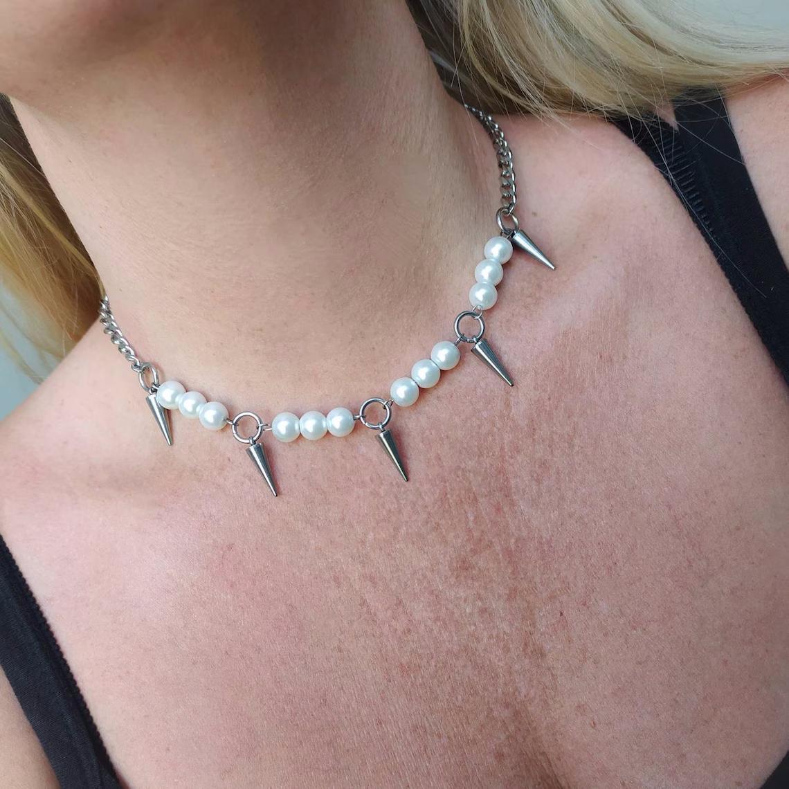Egirl-collar con punta de perl - Goth Punk Spike Choker reseña y precio