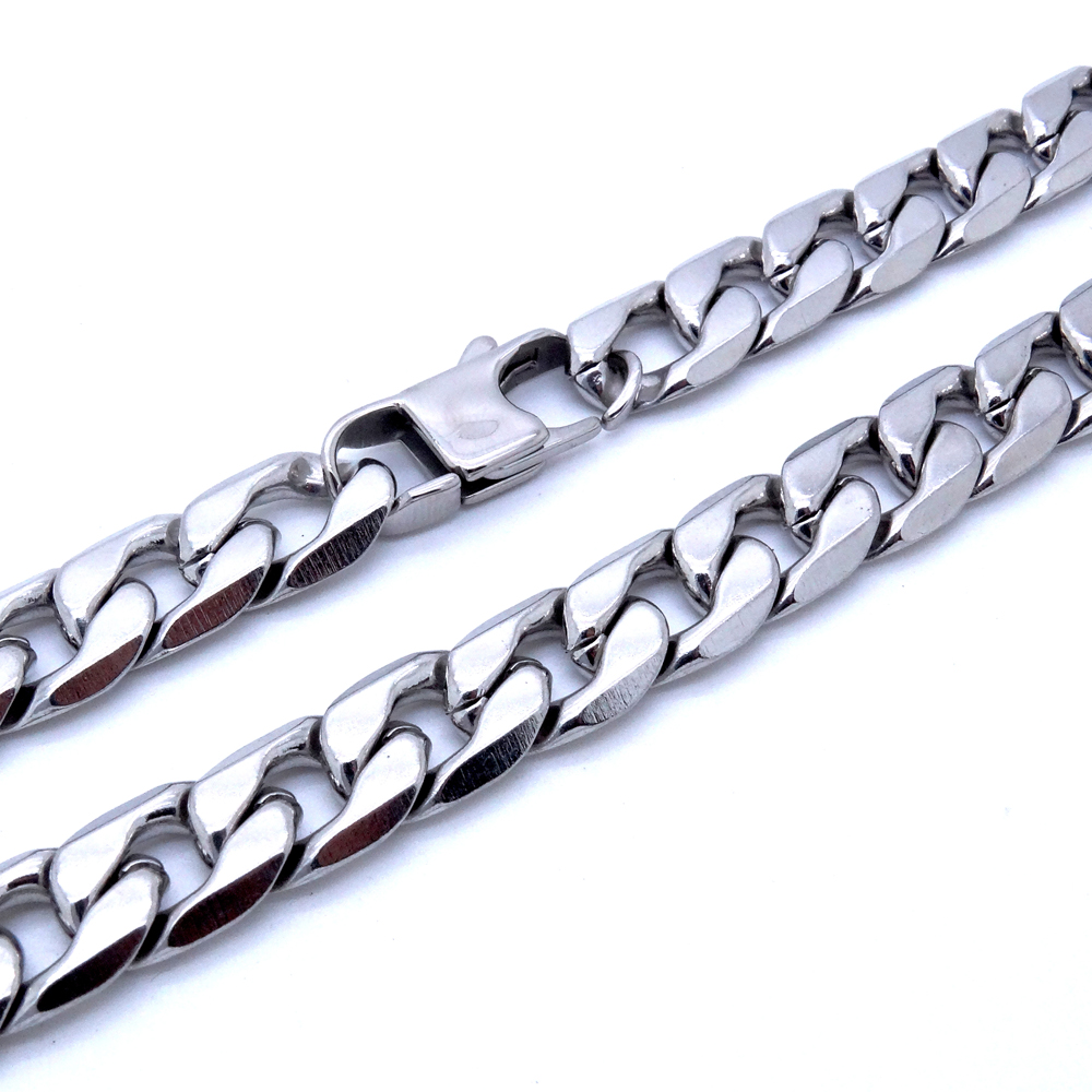 Collar de acero inoxidable de  - Cuban Link Chain 12Mm reseña y precio